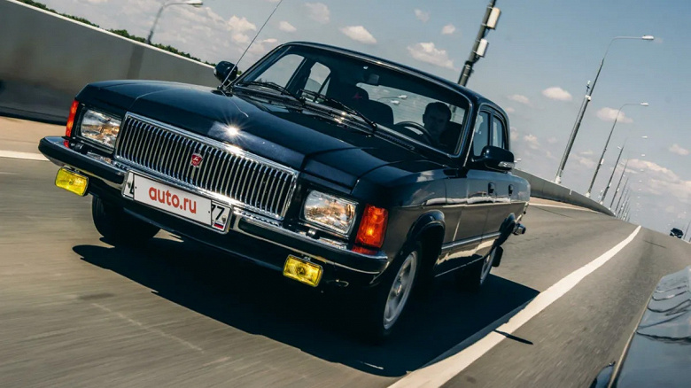 Новый Kia Sportage или «Волга» из 2007 года? В России выставили на продажу ГАЗ-3102 «Волга» в «музейном состоянии» и с мотором Chrysler